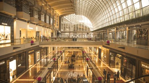 Luxury Shopping In India: Check Out The Best Malls For Your Chic, Expensive Buys