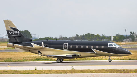 Taylor Swift, Kylie Jenner And Drake Are Being Called Climate Criminals For Their Private Jet Emissions
