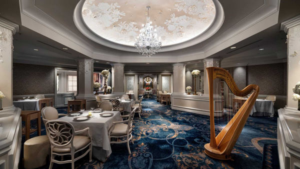 This Fine Dining Restaurant In Disney World Has An INR 23,510 Pre-Fix Menu, A Water Sommelier, And Royal-Inspired Decor