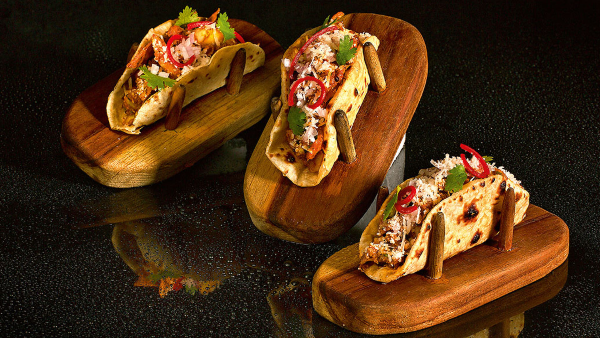 Pulled Kathal Phulka Taco