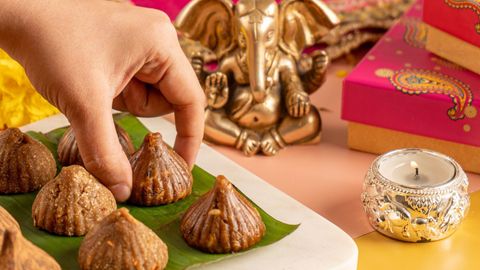 Ganesh Chaturthi 2022: Welcome Lord Ganesha Into Your Homes On A Sweet Note With These Handcrafted Modaks