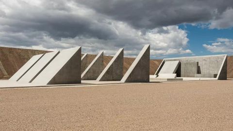 This 2.4-Km-Long Work Of Art Opened Recently In The Nevada Desert — And It's 50 Years In The Making