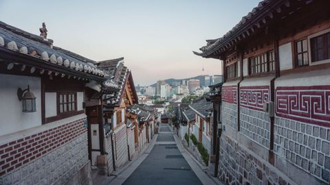 From Museums To Walking Tours: Things To Do In Seoul, South Korea, That Are Absolutely Free