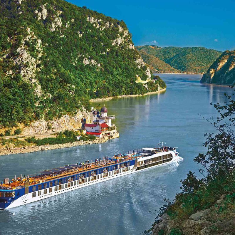 Visits 15 European Countries In Over 49 Nights With This Brand-New River Cruise