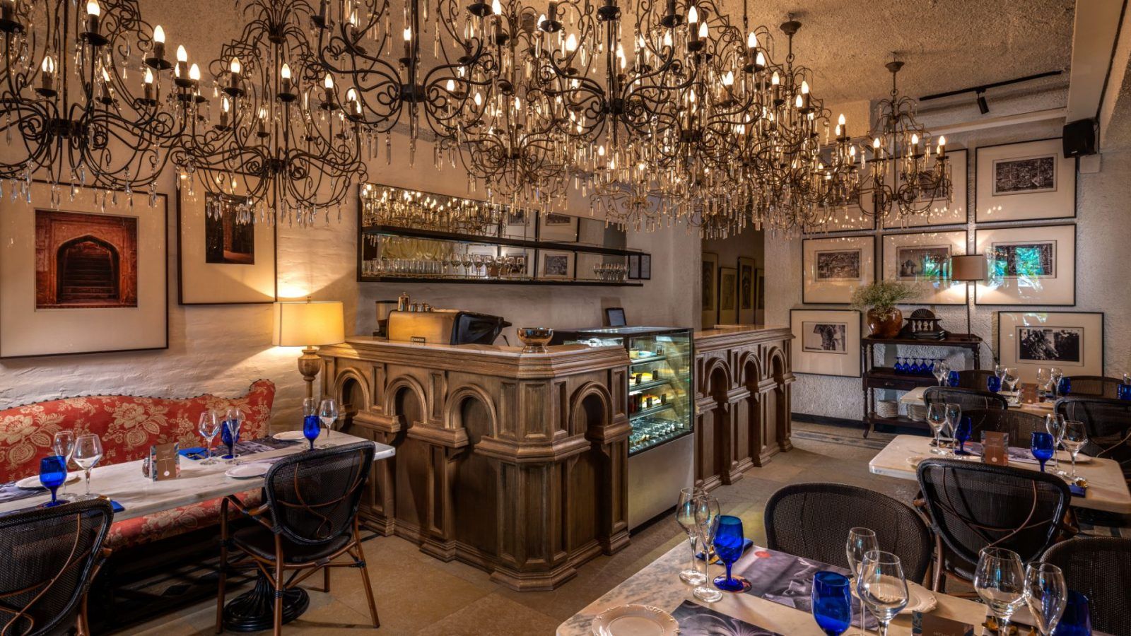 TL Reviews: Beyond Designs Bistro, Where Food Meets Art In New Delhi