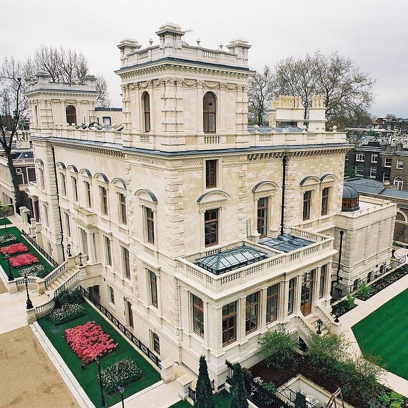 Antilia To Buckingham Palace: These Are The 10 Most Expensive Homes Around The World