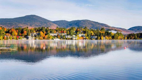 This 370 Km Haunted Trail In New York State Is The Perfect October Road Trip — Eerie Lake Towns And Ghost Sightings Included