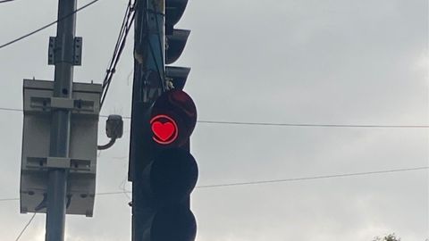 Bangalore On The Road To Being A Heart-Smart City With Heart-Shaped Traffic Lights