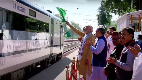 New Vande Bharat Express To Cut Travel Time Between Chandigarh-Delhi To 3 Hours!