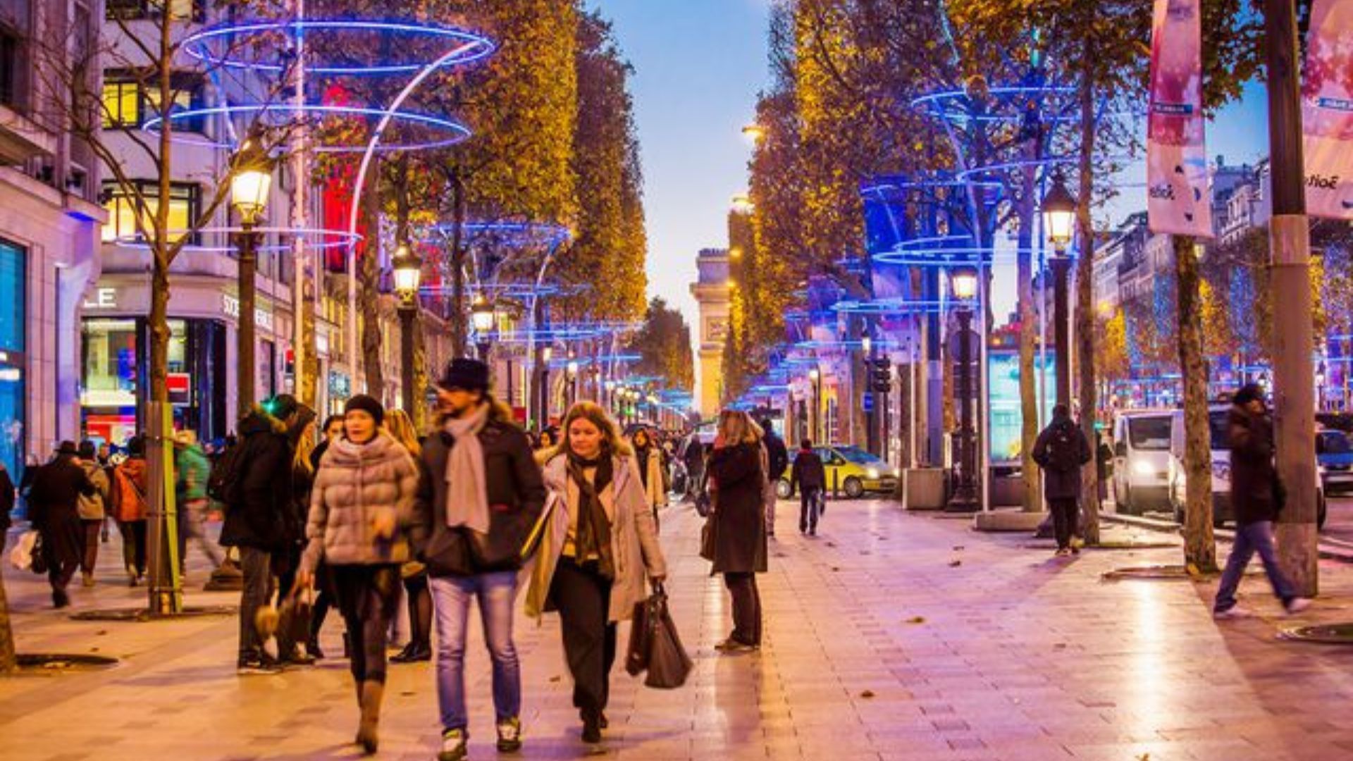 Christmas In Paris