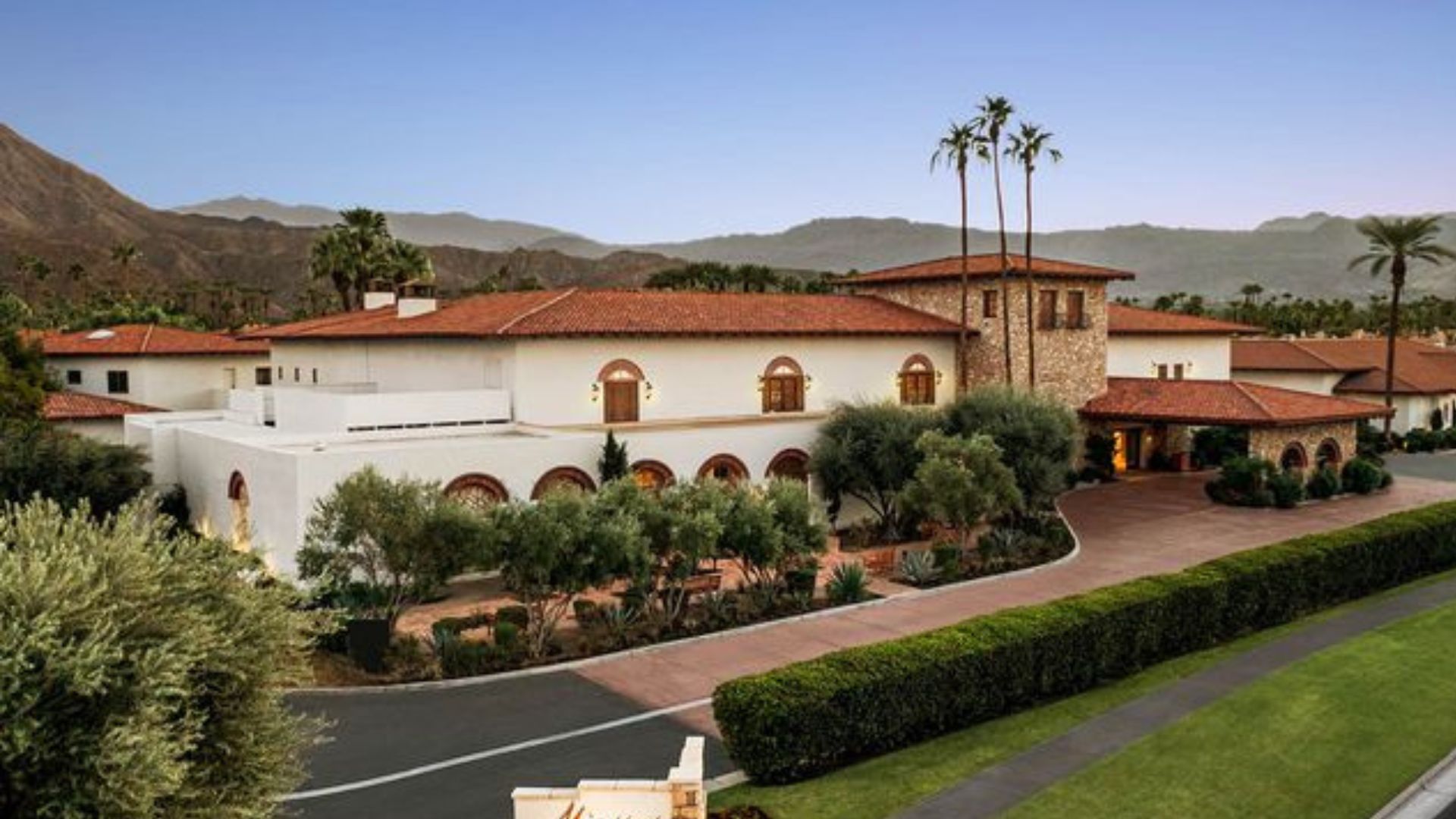 Tommy Bahama will brand a resort in Southern California: Travel Weekly