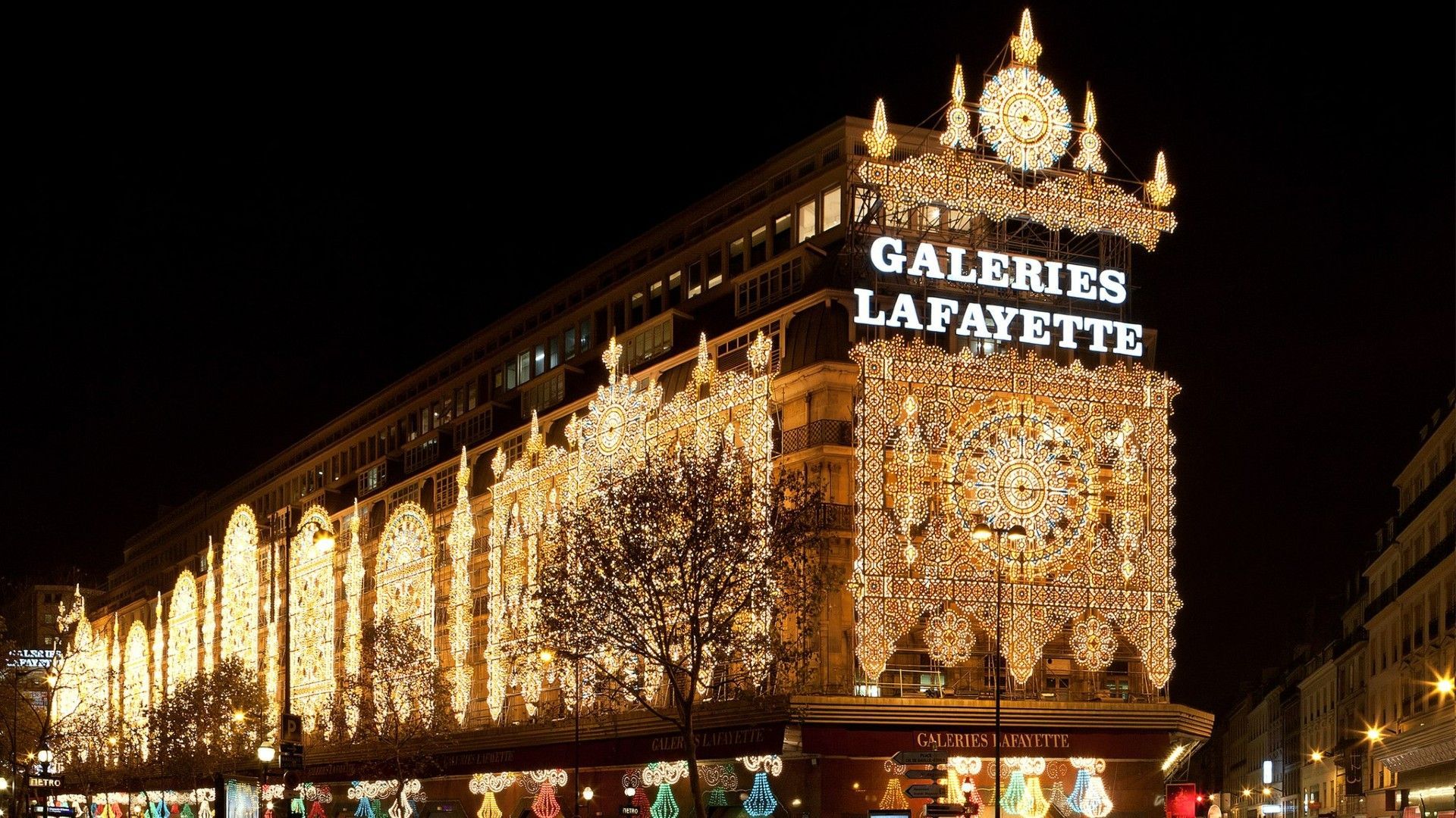 New in Paris: Galeries Lafayette Opens on Champs Elysees