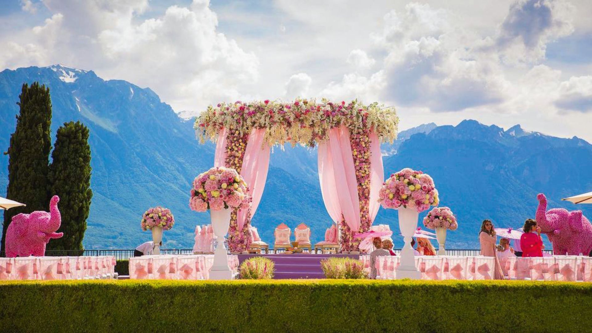 Hottest Wedding Trends, As Picked By Wedding Planner Vedika Mohan