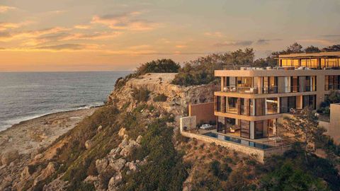 Why Destination Weddings Are Becoming Full-On Group Vacations — And What Guests Should Know Before They Go