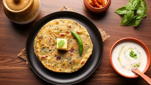 Try The Most Delicious Parathas In Delhi At These Spots This Winter