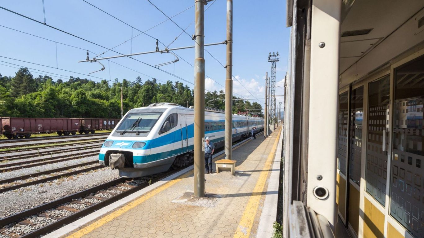 100 Tilting Trains To Enter India By 2025. Here
