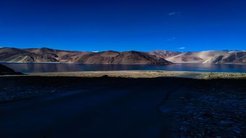 India’s First Ever Pangong Frozen Lake Marathon; Here’s Everything You Need To Know
