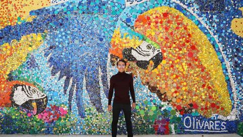 In Venezuela, Recycled Bottle Caps Are Being Used To Create Gigantic Frescos