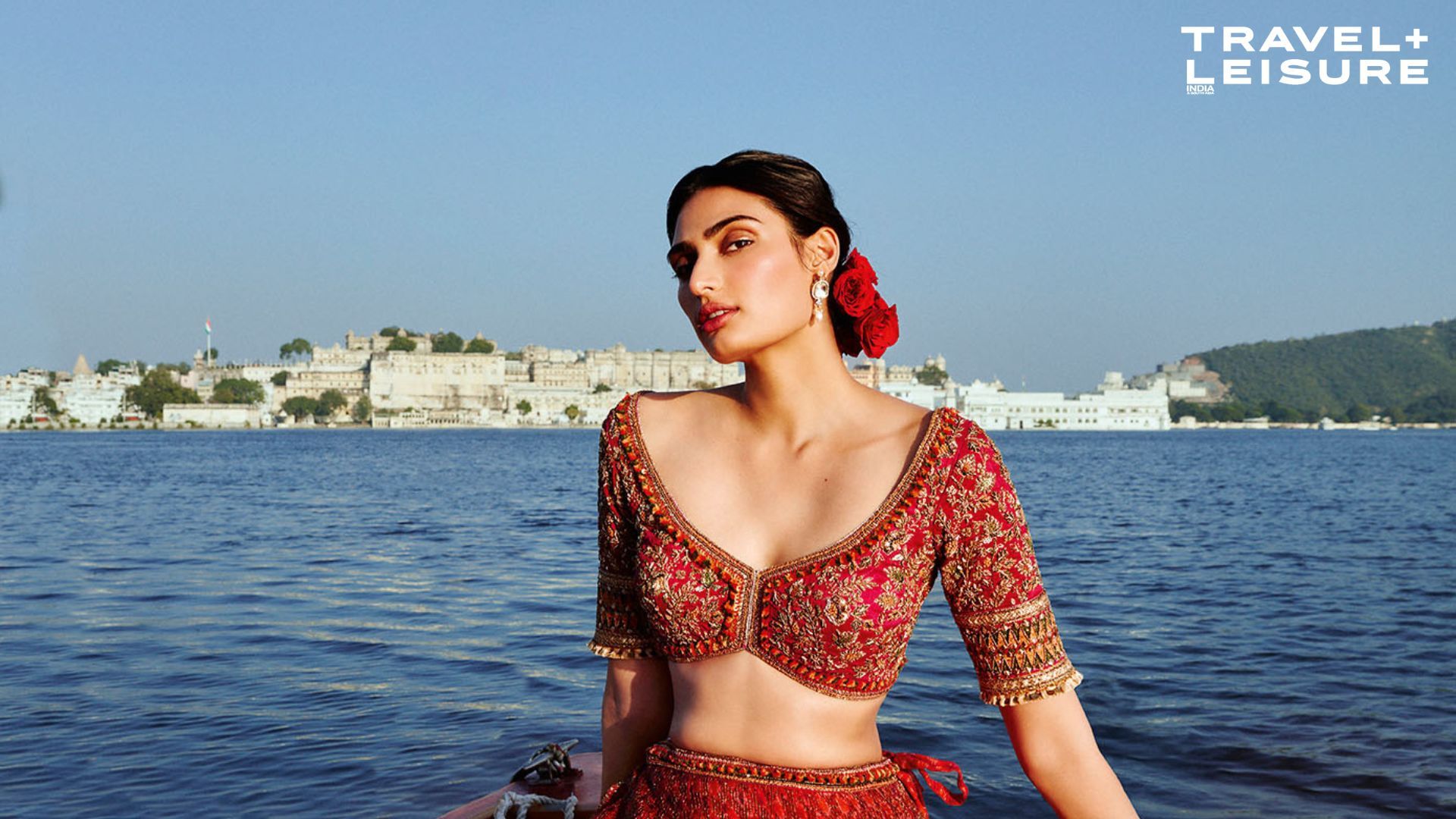Athiya Shetty looks resplendent in the embroidered red organza lehenga from  @anitadongre paired with classic pearl … | Lehenga choli, Red lehenga,  Partywear dresses