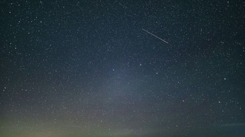 Watch Geminid Meteor Shower Dazzle The Night Skies In India; Here's How To Watch It
