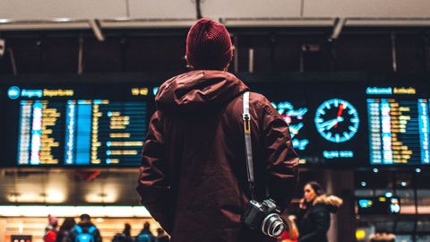 Soon, Air Travellers May Not Have To Remove Their Electronics From Handbags For Scanning