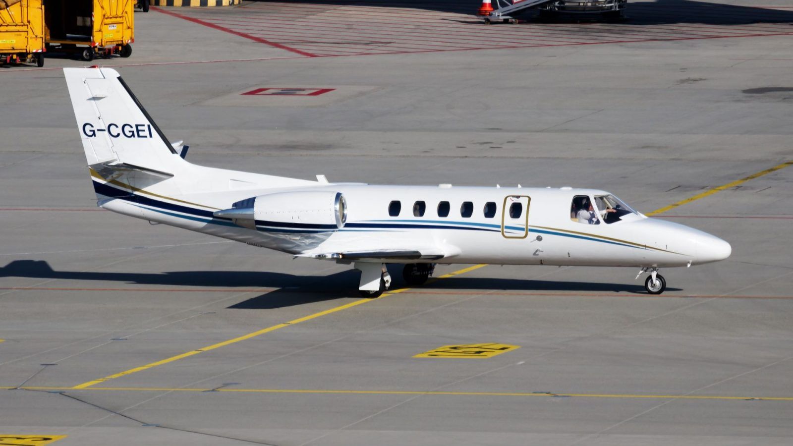 Here's The Price Of A Private Jet In India - And How To Book It