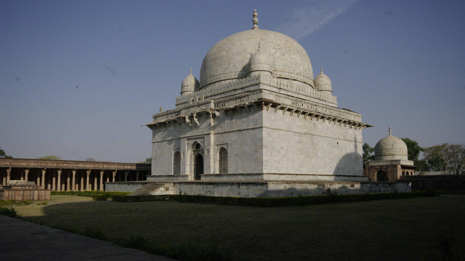 A Traveller's Tale Of This Year's Mandu Festival In Madhya Pradesh