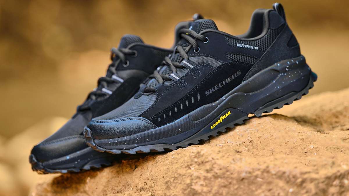 Skechers shops hiking trainers