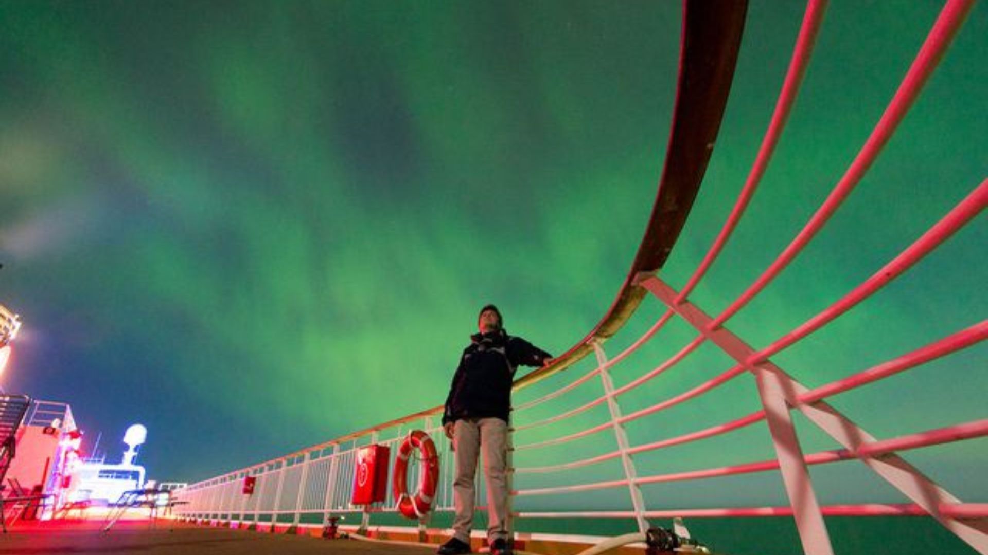 This Cruise Line Promises You'll See The Northern Lights On Your Trip