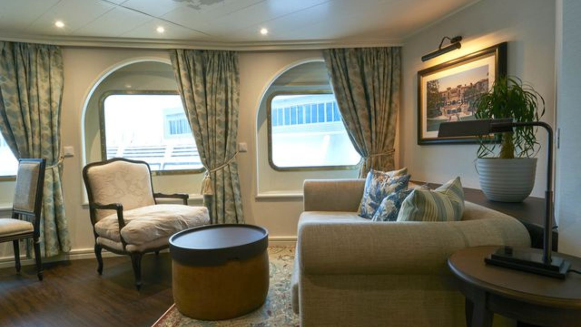 Sea island suite