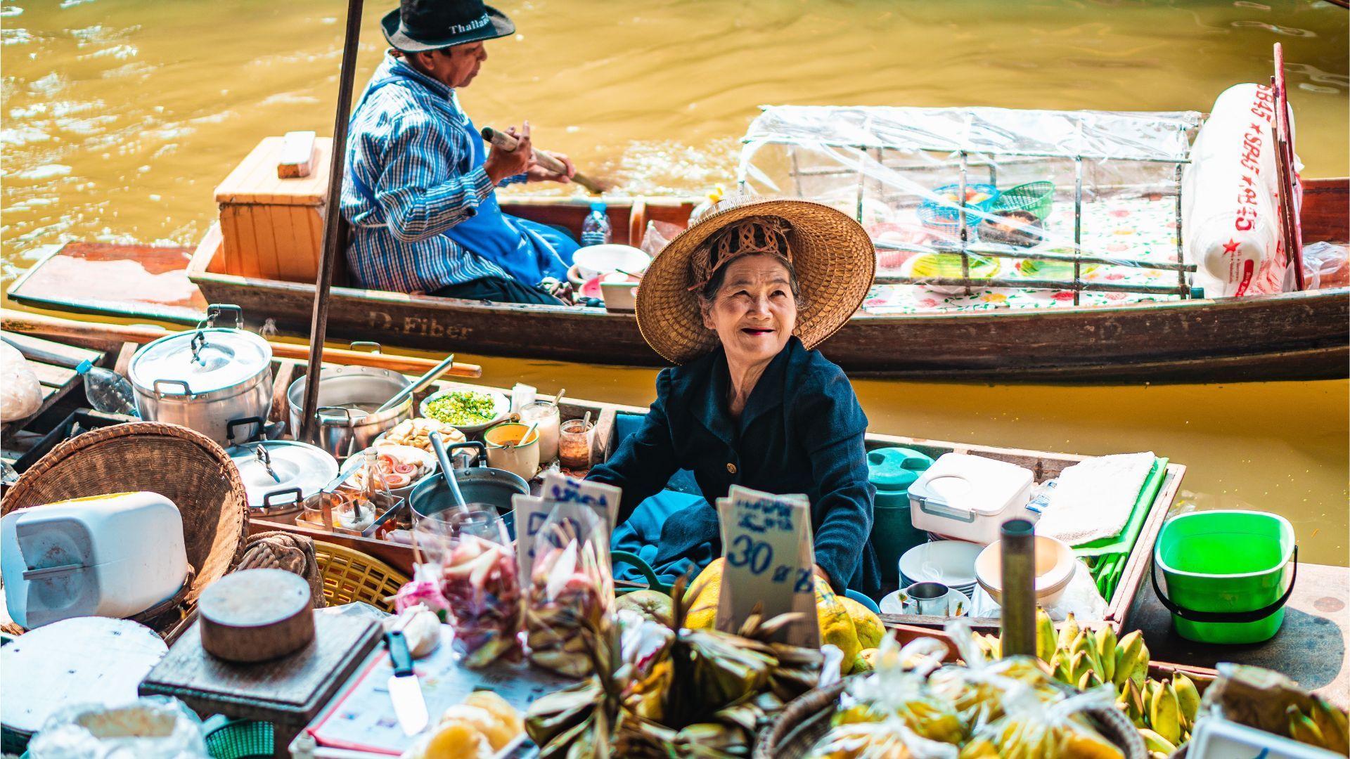 Bangkok, Thailand - March 10, 2022: Food Zone Of Traditional Thai Food Of Icon  Siam, The Luxury Department Store. Small Food Stalls And Asian Style Of  Interior Decoration. Stock Photo, Picture and