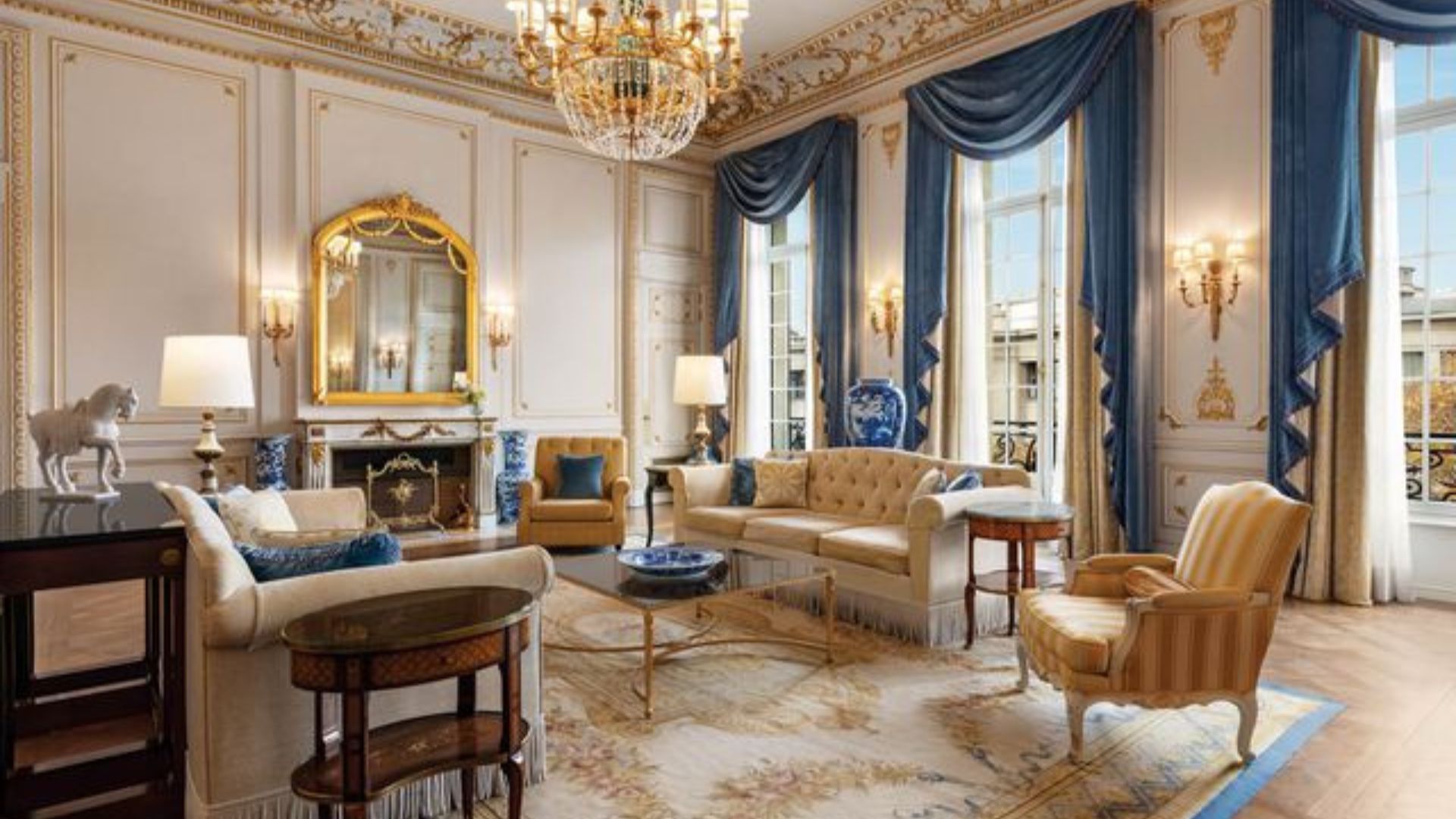 Shangri La Paris