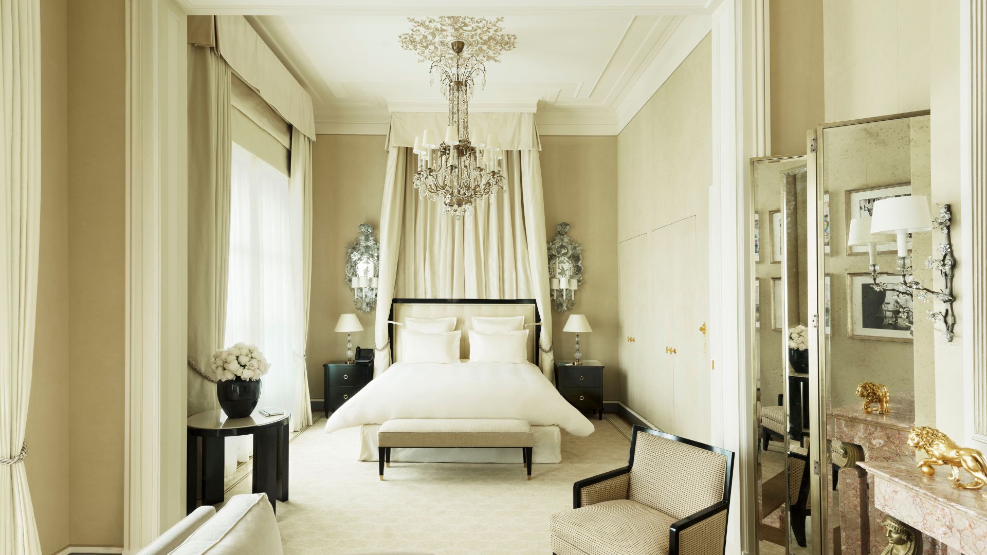 Coco Chanel suite