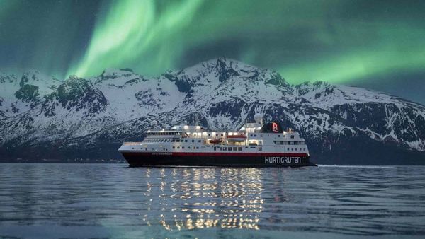 7 Of The Best Northern Lights Cruises