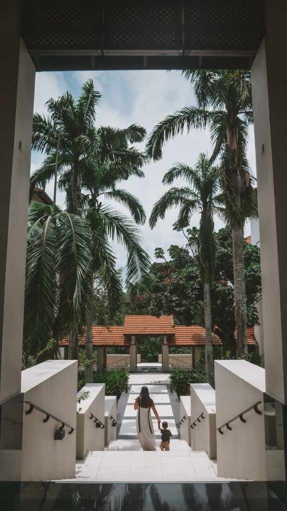 palatial grounds