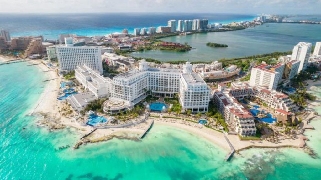 cruise vs all inclusive resort