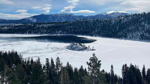 Lake Tahoe's Emerald Bay Froze Over For The First Time In Decades