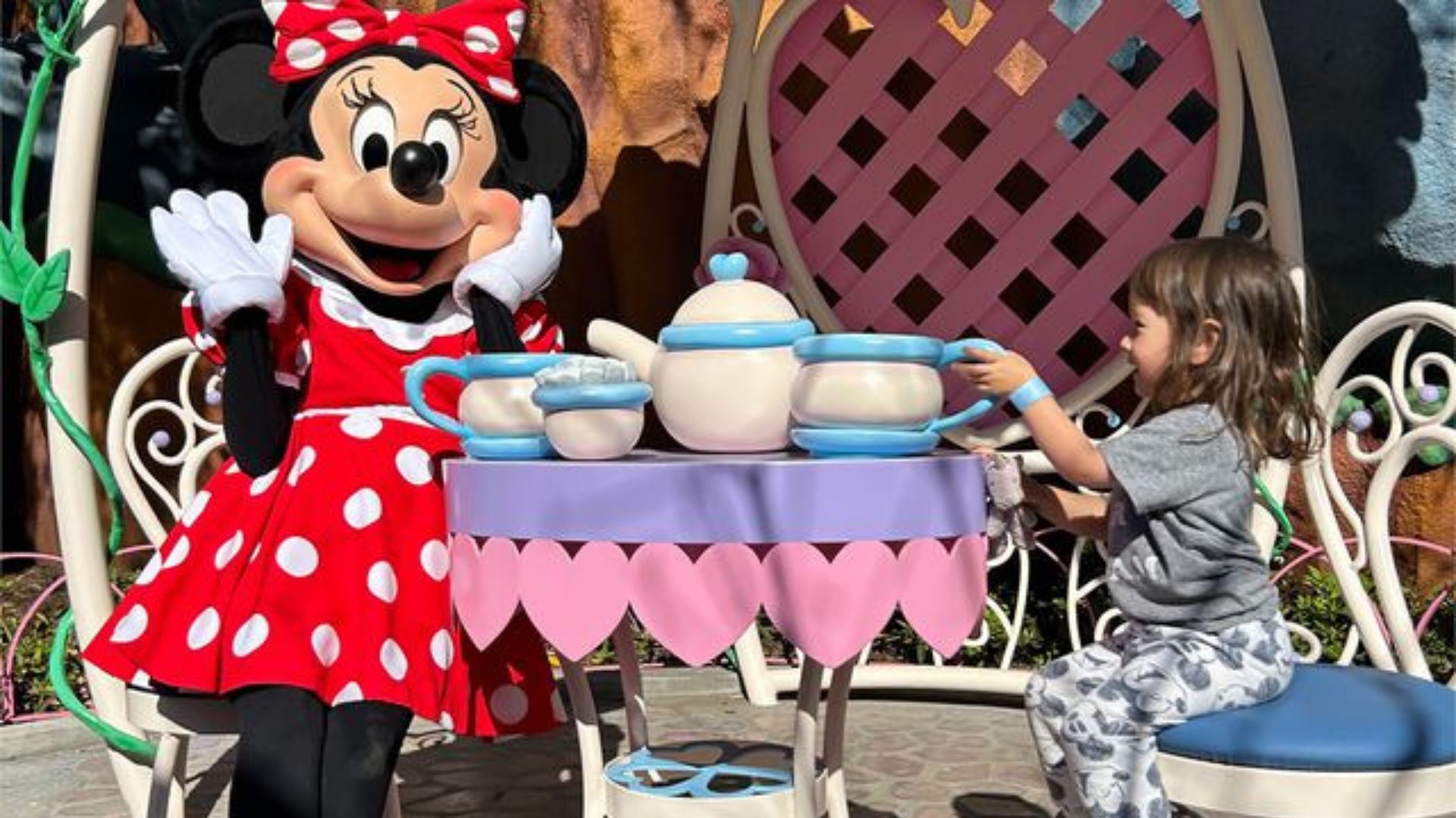 Minnie meet