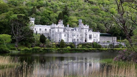 15 Beautiful Castles In Ireland To Inspire Your Next Trip To The Emerald Isle