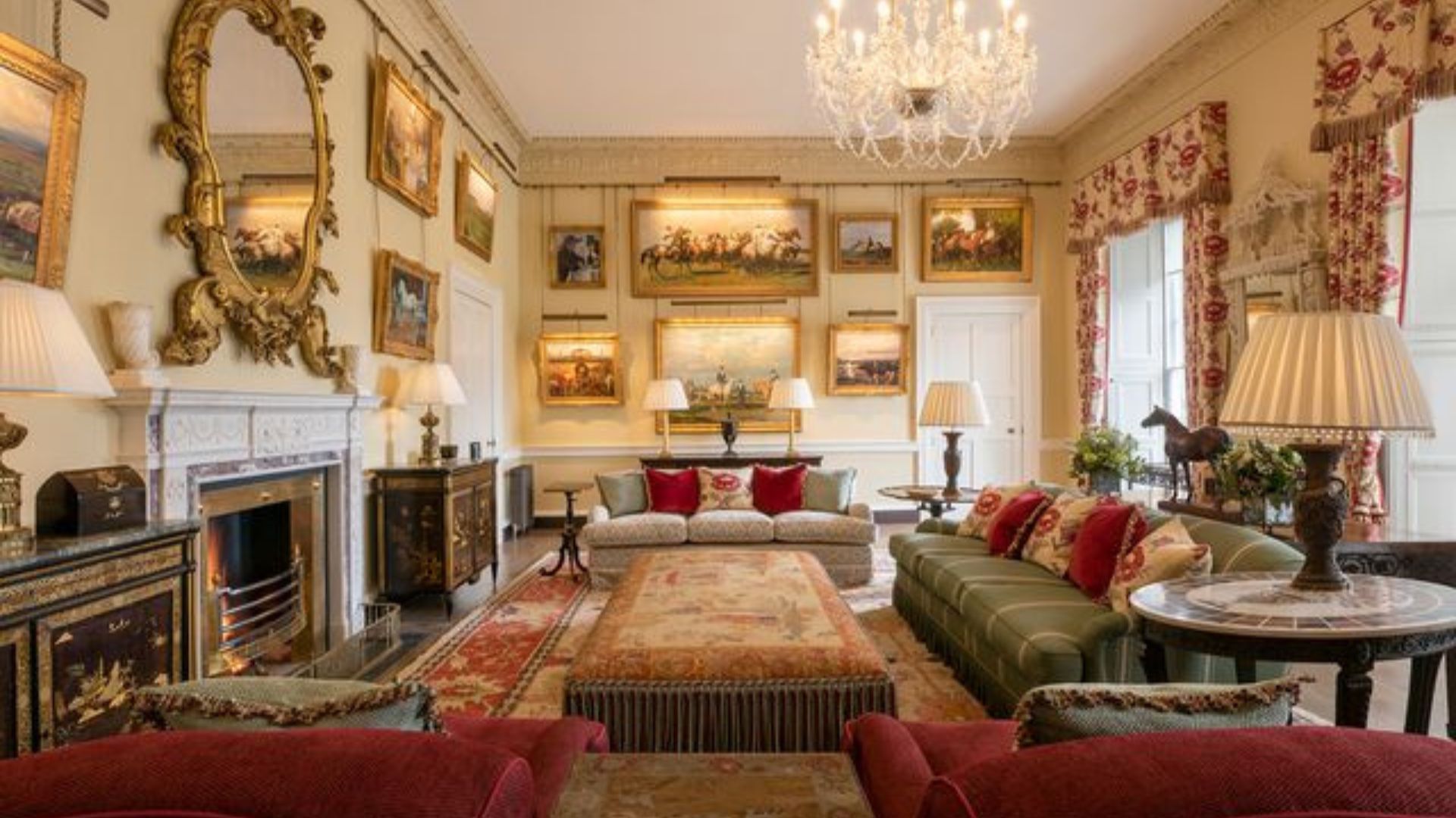 Irish Palace Hotel
