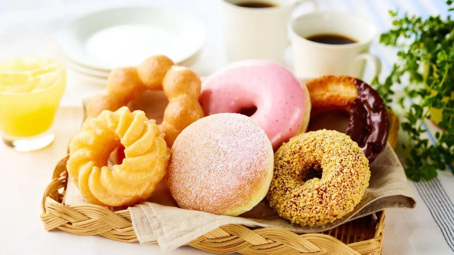 Popular Japan Chain Mister Donut Opens In Singapore