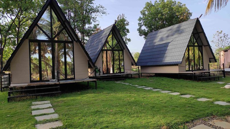 Moonstone Hammock, Karjat