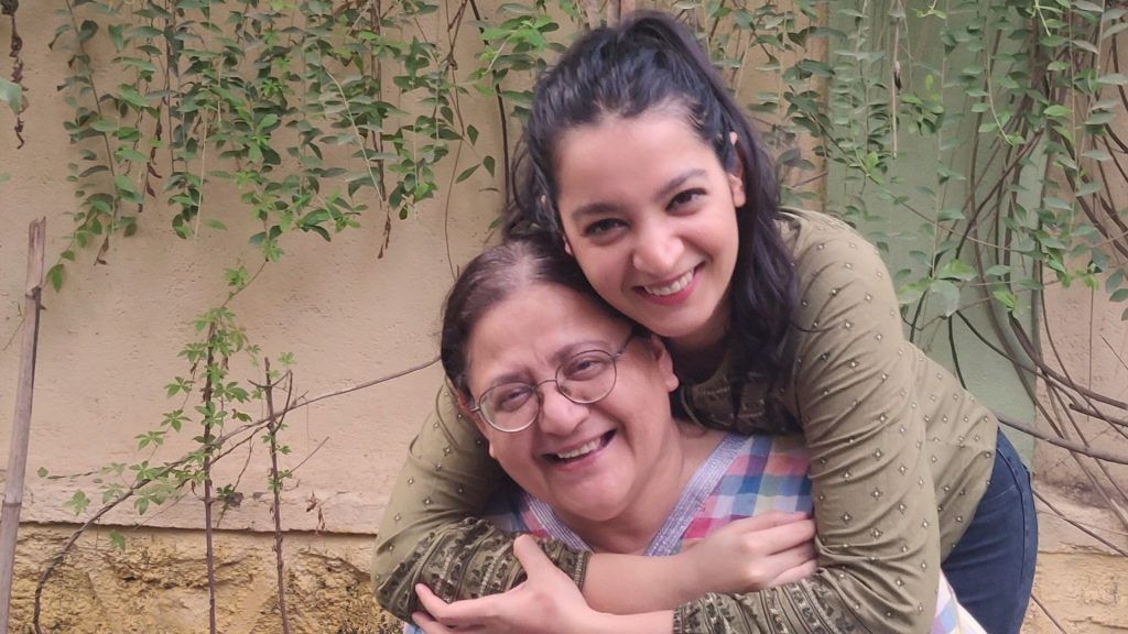 Katha Nauriyal with her mother