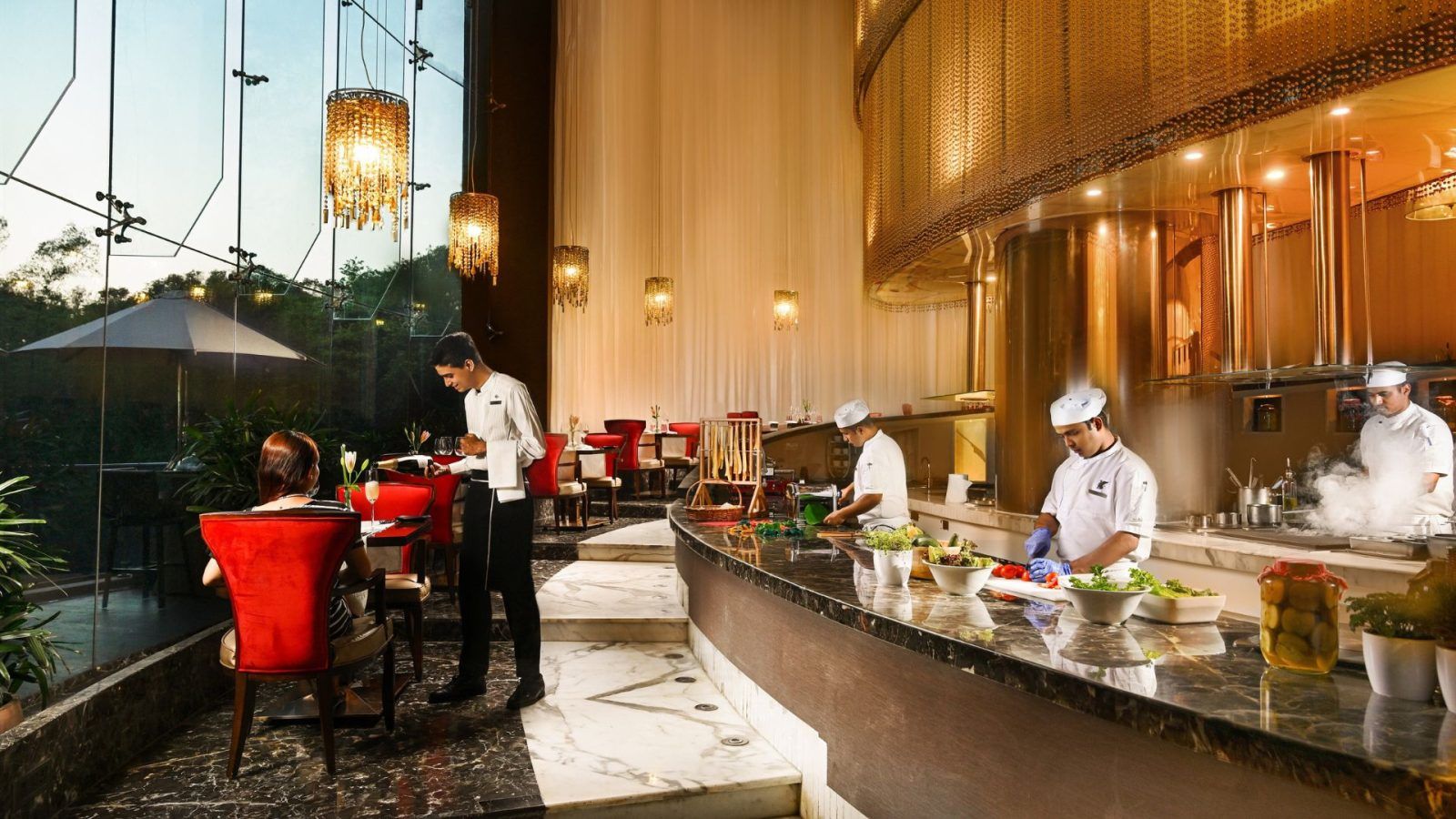 At JW Marriott Hotel Bengaluru, Ultimate Luxury Dining Experiences Await!