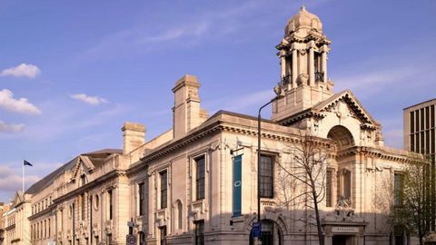 Review: London's Town Hall Hotel Is An Eclectic Escape From The City