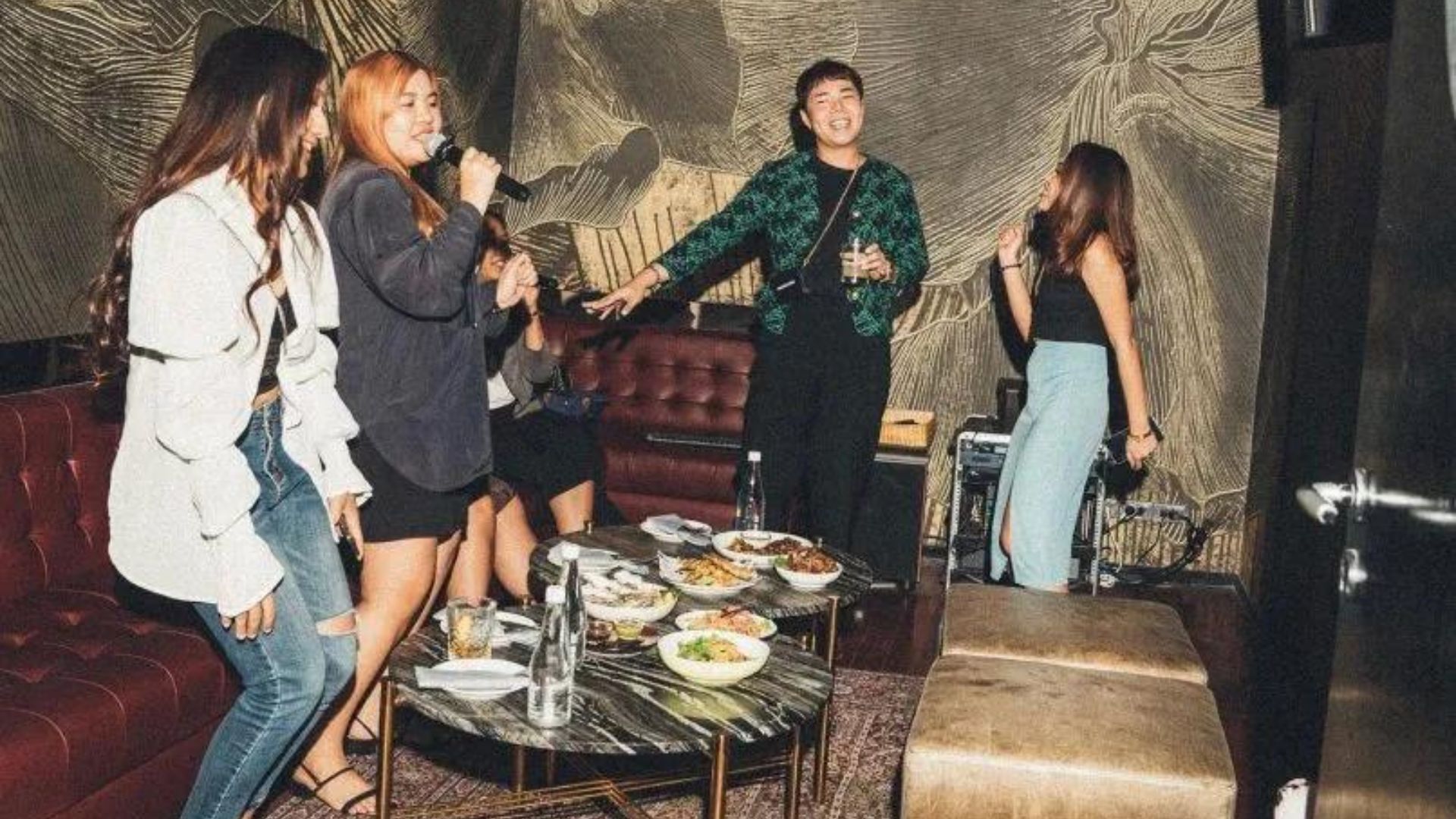 The Best Karaoke Bars In Bangkok