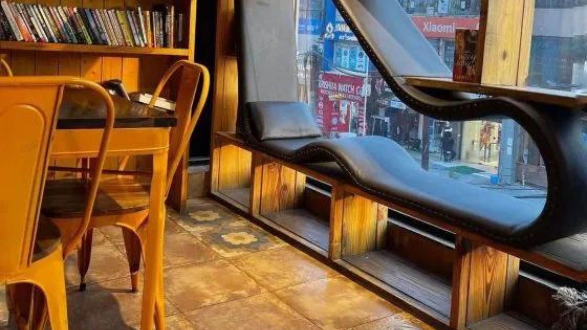 Booklovers Will Have A Great Time At These Book Cafés In Delhi