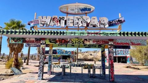 8 Eerie Abandoned Amusement Parks Around The United States