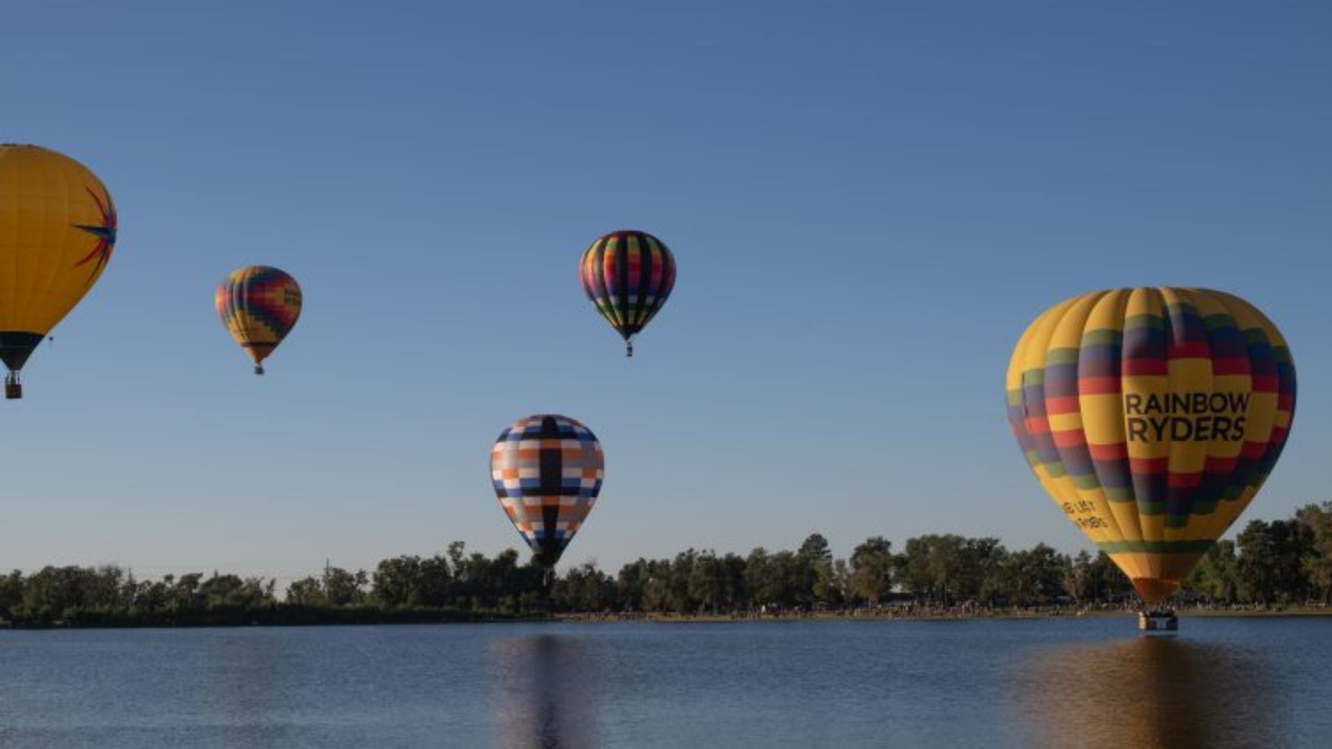 Best Hot Air Balloon Festivals Around The World