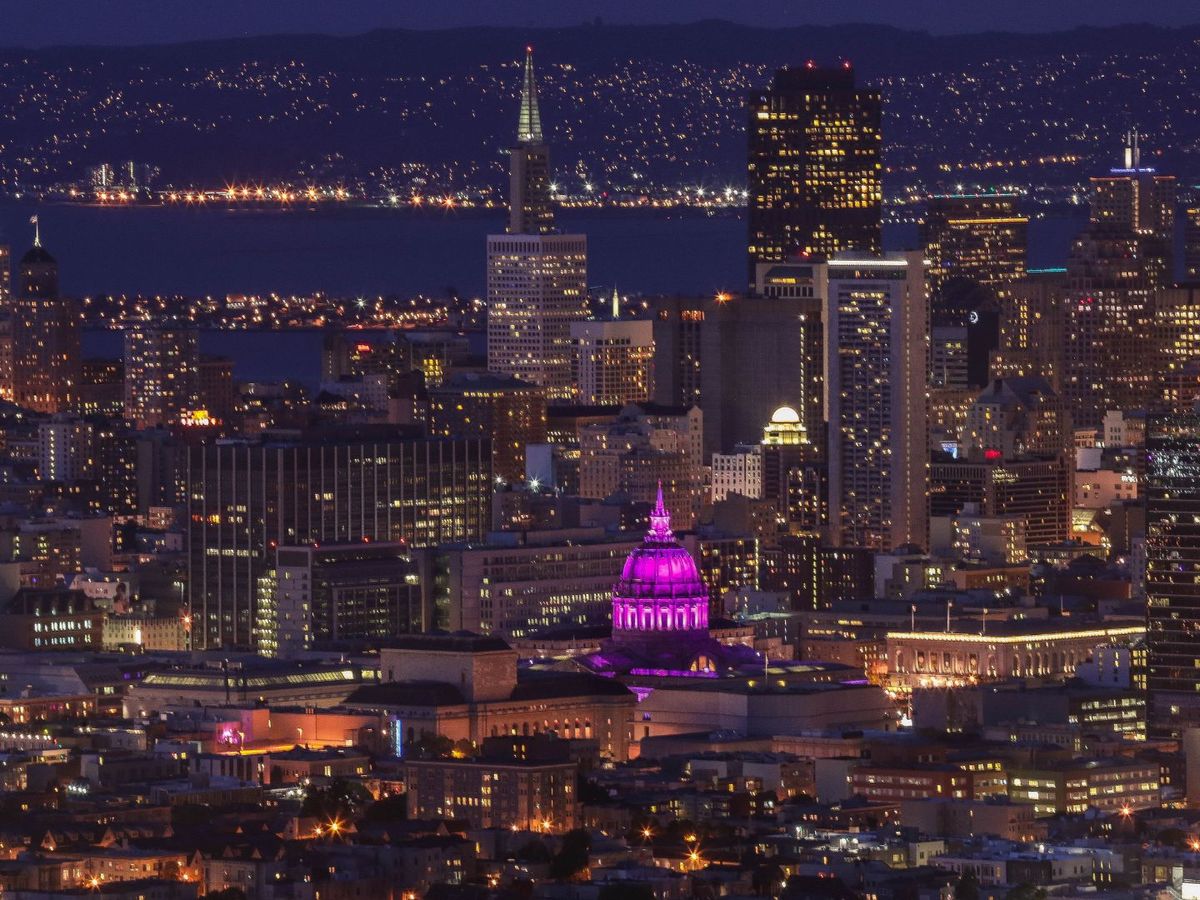 Photograph: Southcoast tower at night - Las Vegas Sun News